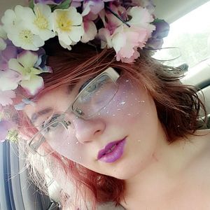 Meet your Posher, Lanora